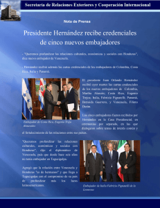 Presidente Hernández recibe credenciales de cinco nuevos