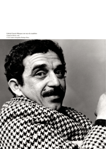 Gabriel García Márquez con saco de cuadritos
