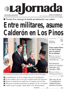 Vicente Fox entrega la banda presidencial a un cadete