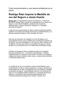 Rodrigo Rato impone la Medalla de oro del Seguro a Jesús Huerta